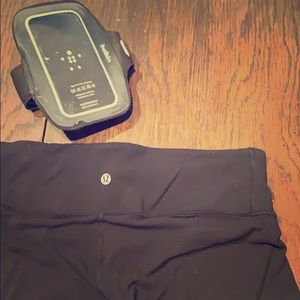 Crop Lululemon yoga running leggings (w/ freebie!)